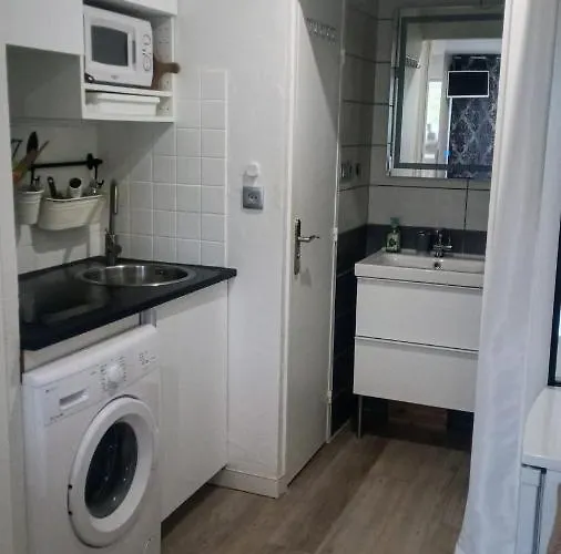 Cap D'agde, Village Naturiste, Port Nature 3 Agde